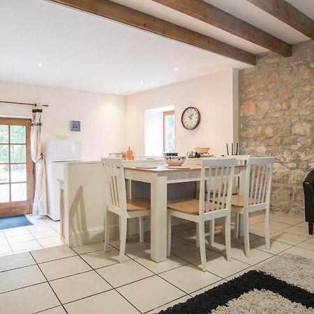 Lovely Home In Nanclars With Kitchen Bagian luar foto